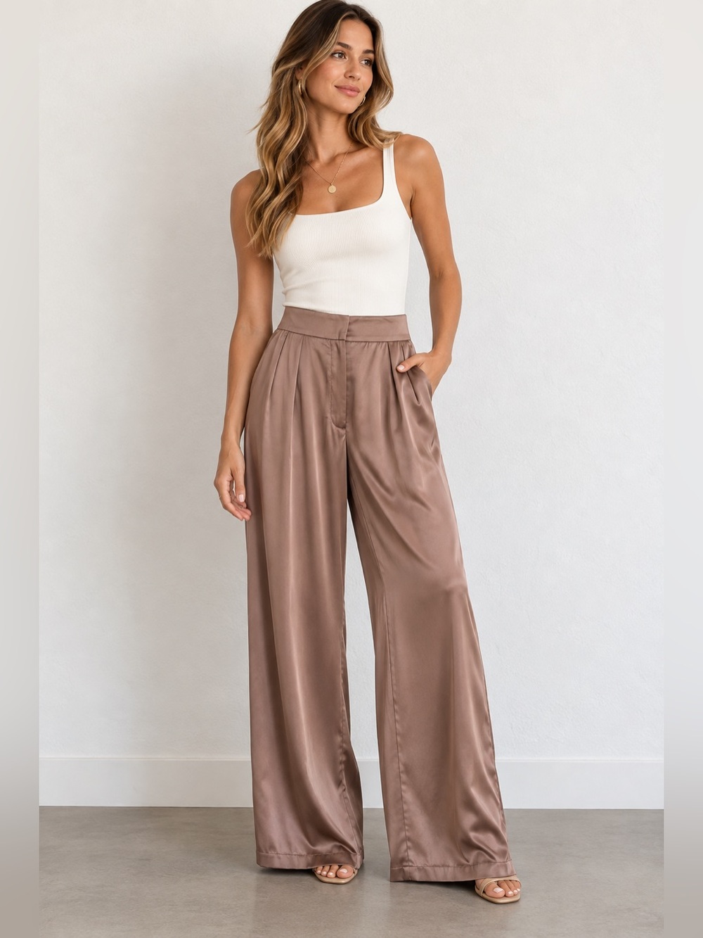 Abercrombie and Fitch Satin Tailored Wide Leg Pants Womens 28 6 Brown NWT